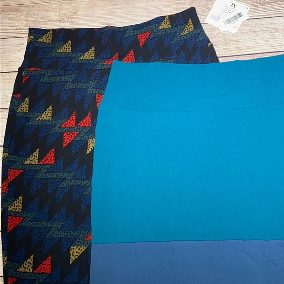 NWT Lularoe XL Cassie Bundle. Pencil Skirt bundle - Picture 2 of 8